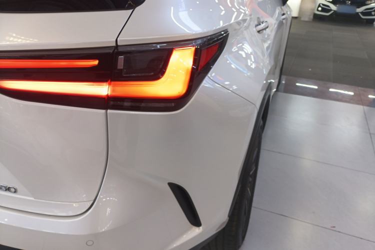 Used Lexus NX 2022 260 Front-Wheel Drive Chuan Yue Edition
