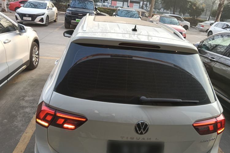 Used Volkswagen Tiguan L 2021 330TSI Automatic Two-Wheel Drive Smart Edition
