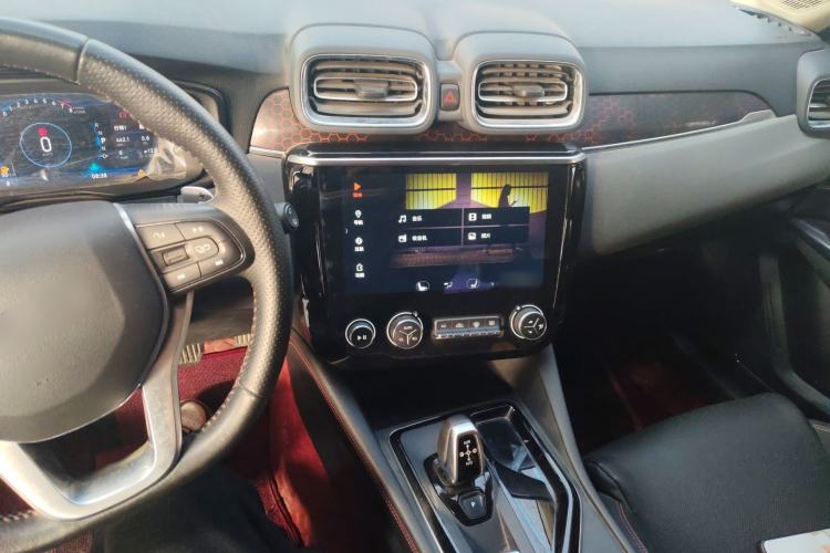 Used Lynk & Co 02 2019 1.5T DCT Two-Wheel Drive Sporty Version China VI Standard
