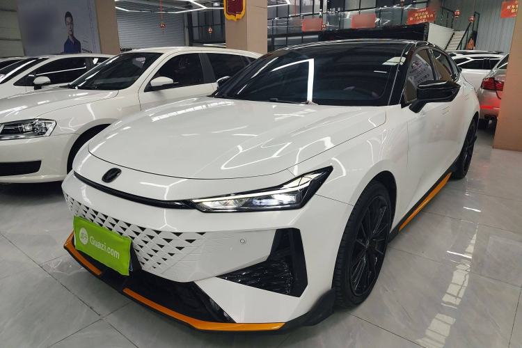 Used Changan UNI-V 2024 1.5T Prestige Sport Edition