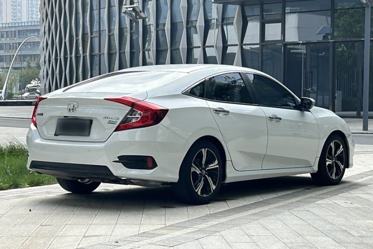 Used Honda Civic 2019 220TURBO CVT Power Edition China VI Emission Standard
