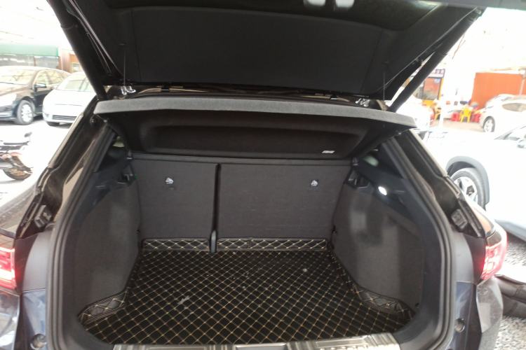 Used Volkswagen ID.4 CROZZ 2021 Long-Range Lite PRO Two-Wheel Drive Version
