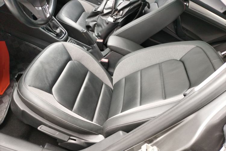 Used Volkswagen Bora 2014 1.6L Automatic Fashion Model
