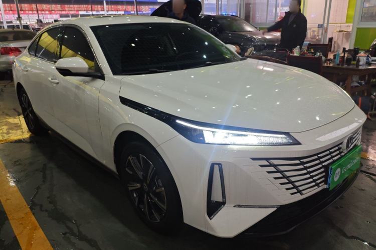 Used Changan Eado 2025 Blue Whale 1.5T 500Bar Prestige Model