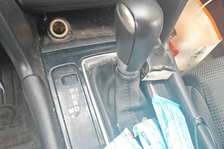 Used Mazda Mazda 3 Axela 2017 Hatchback 2.0L Automatic Luxury Model Emission Standard China V
