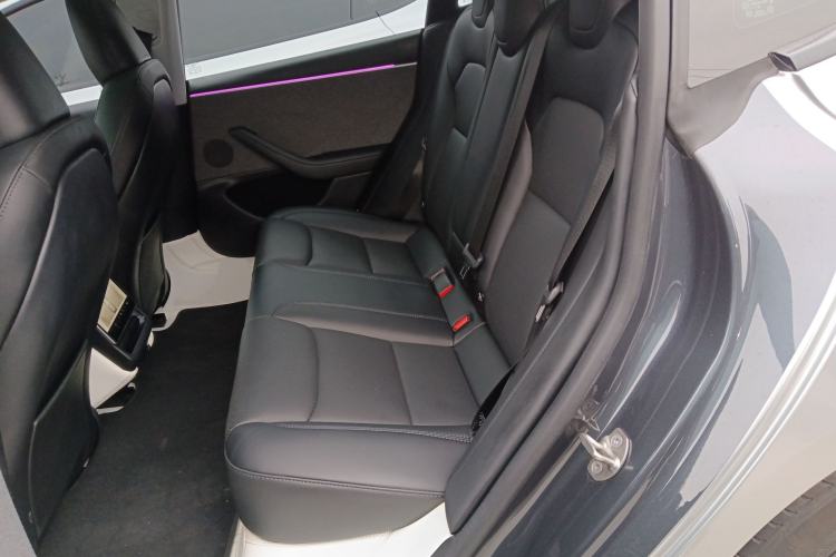 Used Tesla Model 3 2023 Rear-Wheel-Drive Version
