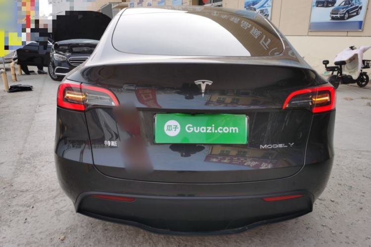 Used Tesla Model Y 2024 Rear-Wheel-Drive Version
