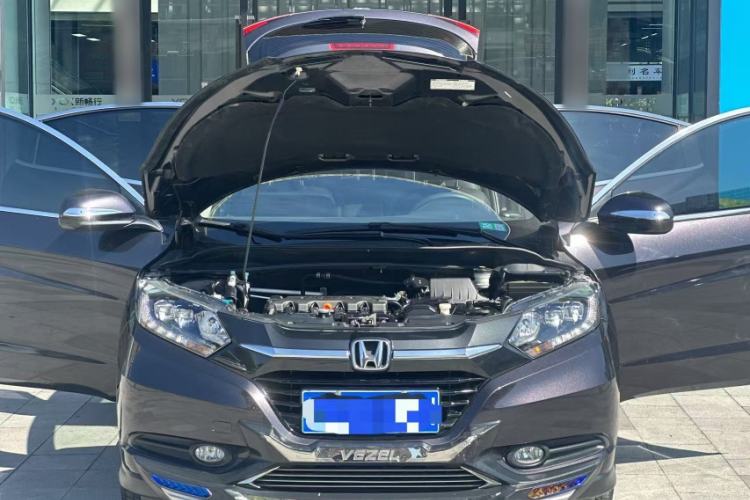 Used Honda Vezel 2017 1.8L CVT Front-Wheel Drive Pioneer Edition
