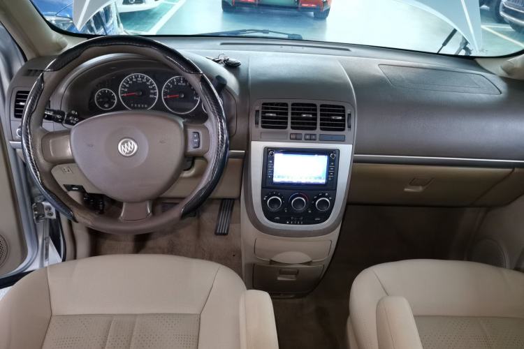 Used Buick GL8 2014 2.4L Classic Edition
