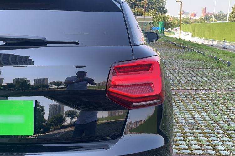 Used Audi Q2L 2021 35 TFSI Progressive Dynamic Edition
