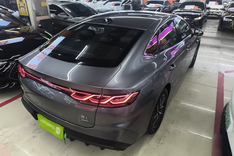 Used BYD Qin L 2025 DM-i Smart Drive 120KM Superior Model
