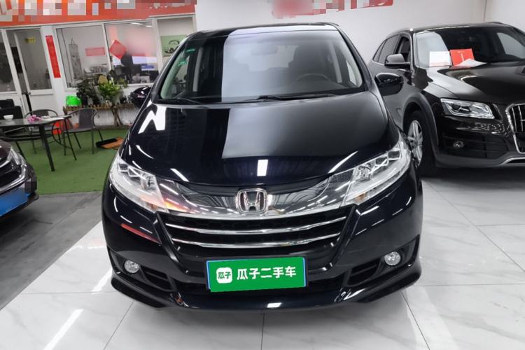 Used Honda Odyssey 2015 Updated Version 2.4L Smart Edition
