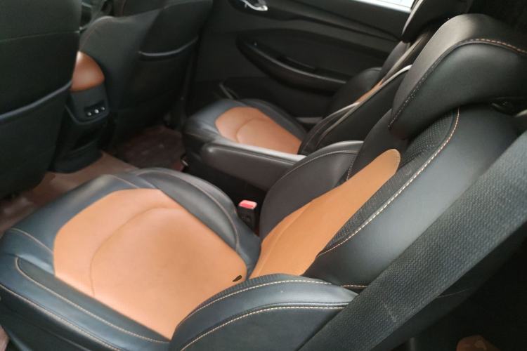 Used Wuling Hongguang S3 2019 Automatic Clutch Version 1.5L Manual Comfort Model China V Standard