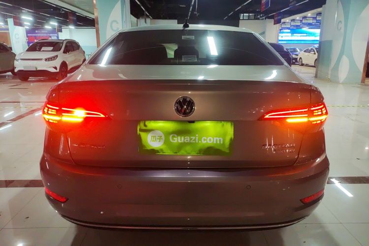 Used Volkswagen Sagitar 2022 280TSI DSG Flyover Edition
