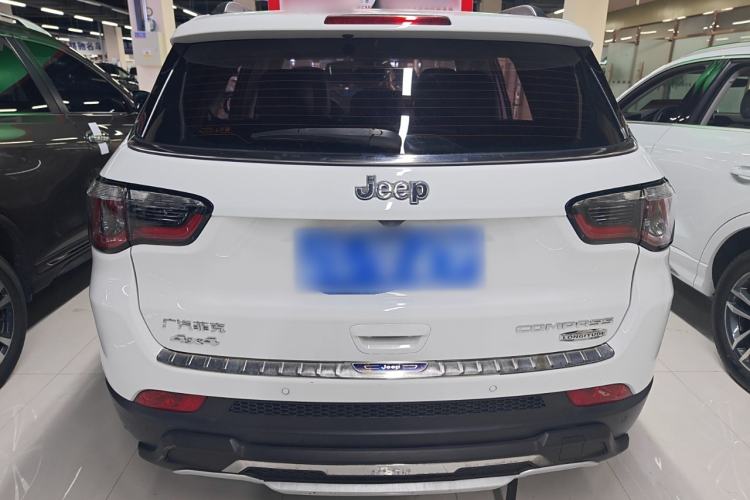 Used  Compass 2017 200T Automatic Family Edition