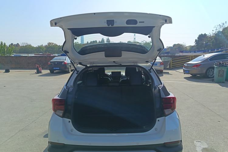 Used Toyota YARiS L 2022 X-Trail 1.5L CVT Luxury PLUS Edition
