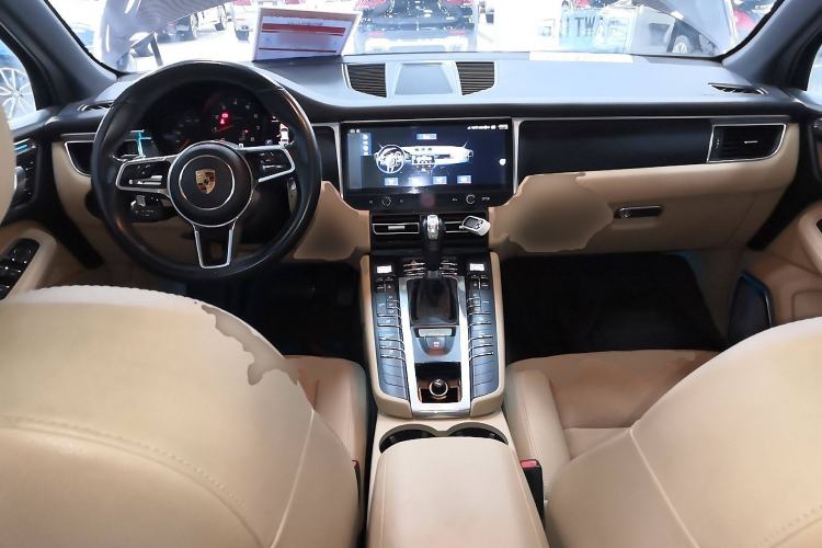 Used Porsche Macan 2017 Macan 2.0T
