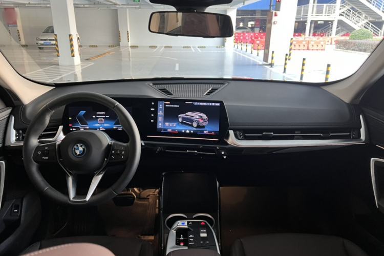 Used BMW iX1 2023 eDrive25L M Sport Package
