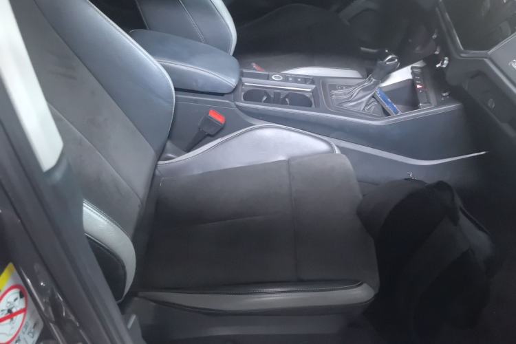 Used Audi Q3 2020 35 TFSI Fashion Dynamic Model