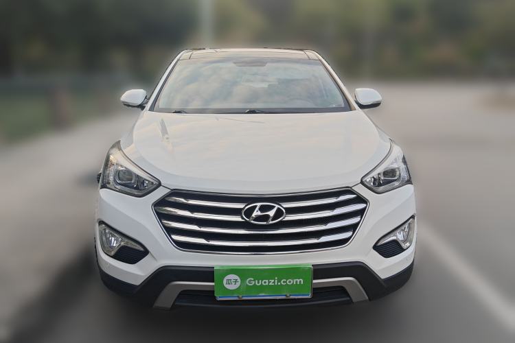 Used Hyundai Grand SantaFe 2015 2.2T 7-Seater Two-Wheel-Drive Zhi Ling Limited Edition