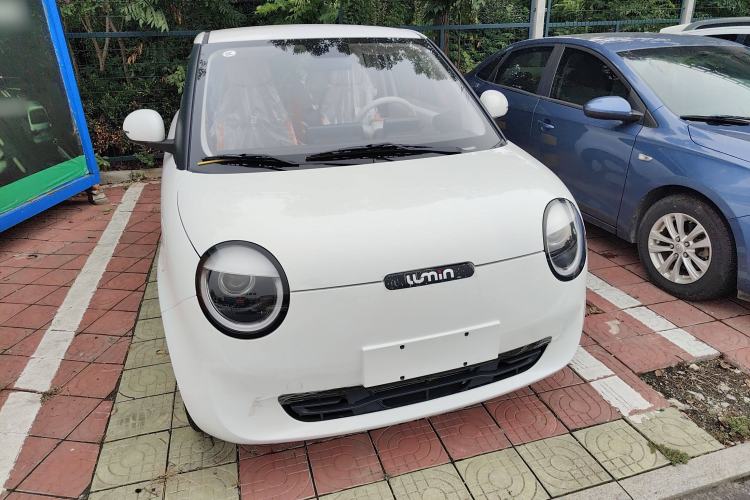 Used  Lumin 2025 301km Honey Dew Edition
