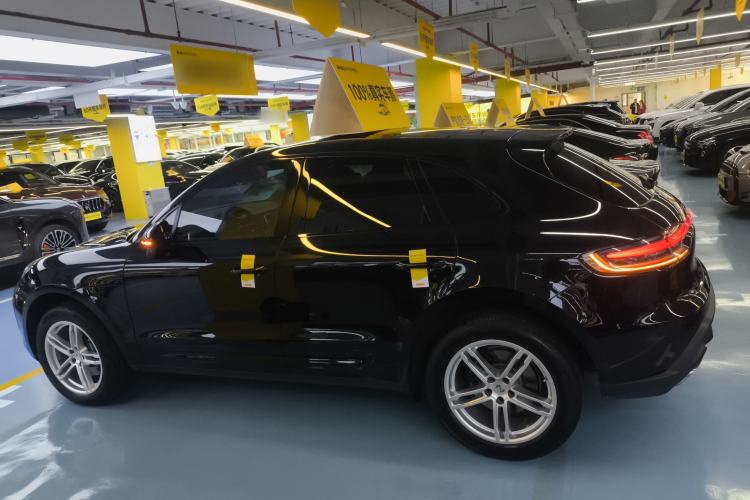 Used Porsche Macan 2023 Macan 2.0T

