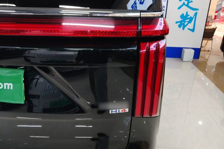 Used Wey Gaoshan 2023 Four-Wheel-Drive Executive Extended Version
