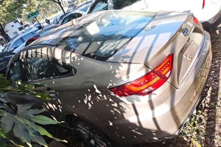 Used Geely Auto Emgrand GL 2017 1.8L Manual Elite Model
