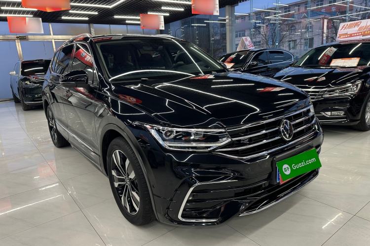 Used Volkswagen Tiguan L 2024 Outstanding Model 330TSI Automatic Two-Wheel Drive R-Line Dragon Glory Edition
