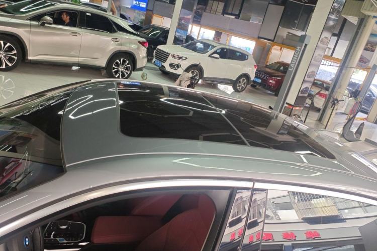 Used BMW i3 2022 eDrive 35 L
