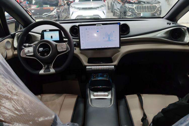 Used BYD Dolphin 2025 420km Free Edition