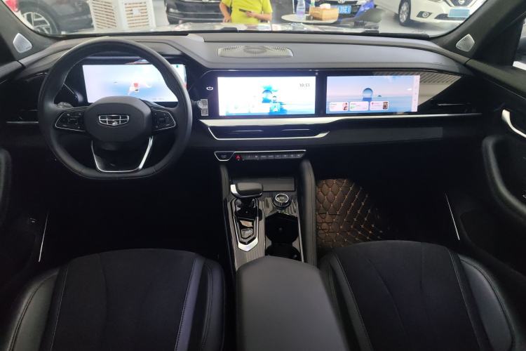 Used Geely Auto Monjaro L 2024 2.0TD High-Power Automatic Two-Wheel Drive Skyline Edition
