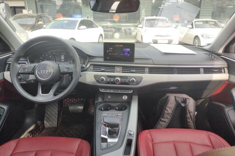 Used Audi A4L 2018 30th Anniversary Edition 40 TFSI Trendy Model
