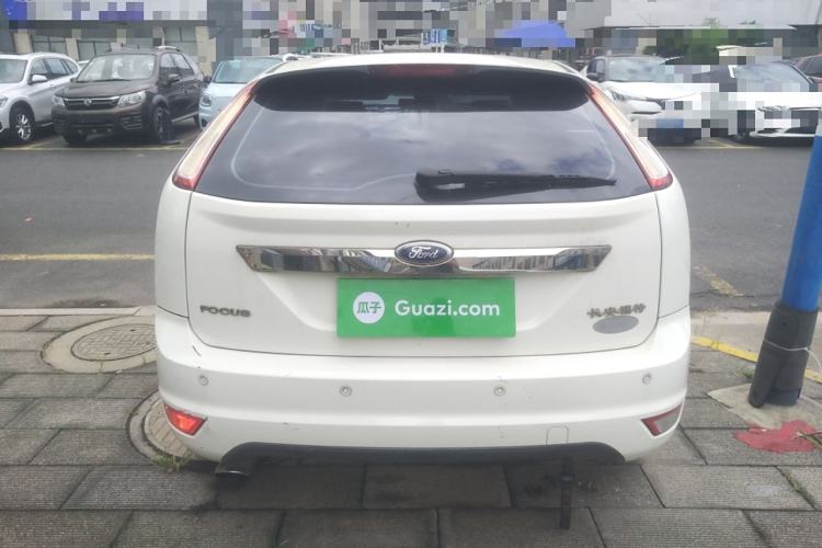 Used Ford Focus 2013 Hatchback Classic 1.8L Automatic Base Model
