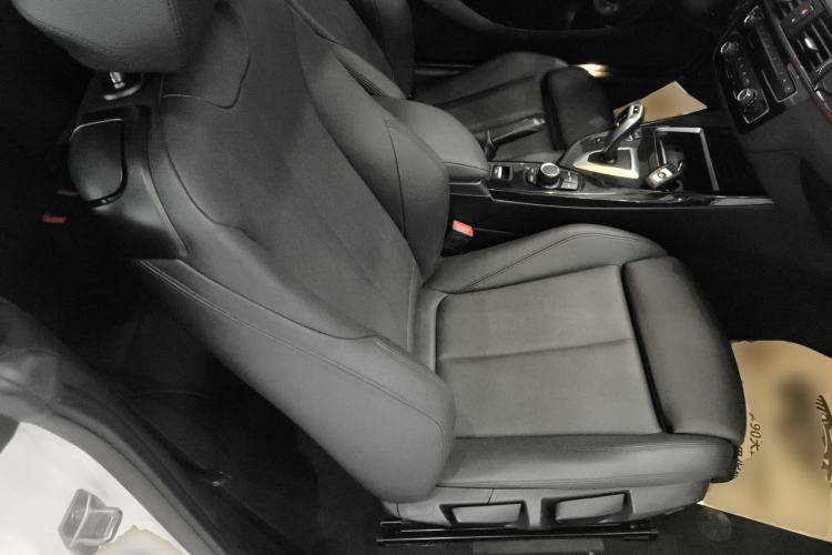 Used BMW 2 Series 2018 220i Convertible Coupe Sports Design Package
