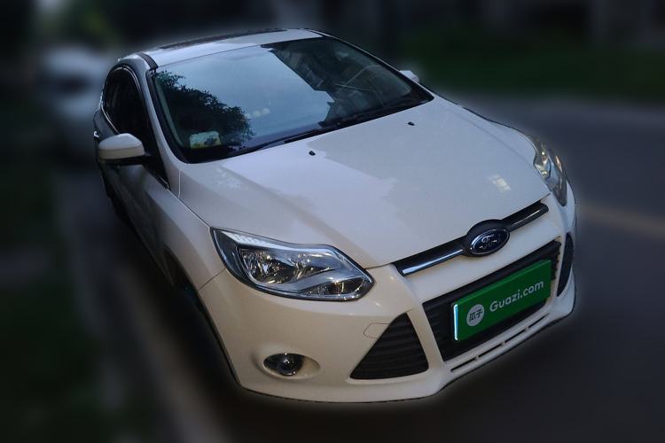 Used Ford Focus 2012 Hatchback 1.6L Manual Fashion Edition