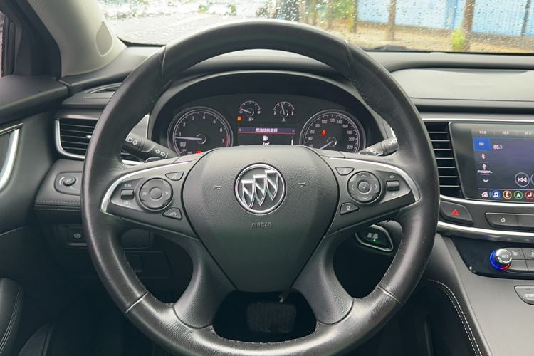 Used Buick LaCrosse 2019 28T Luxury Model
