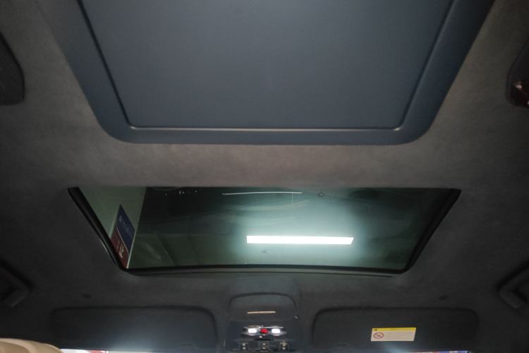 Used Zeekr 009 2022 WE Edition
