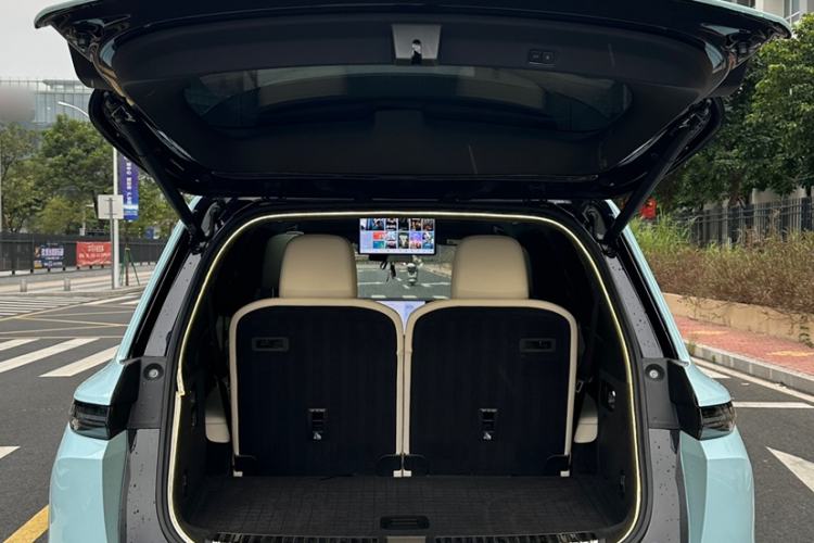 Used Li Auto L9 2022 Max model