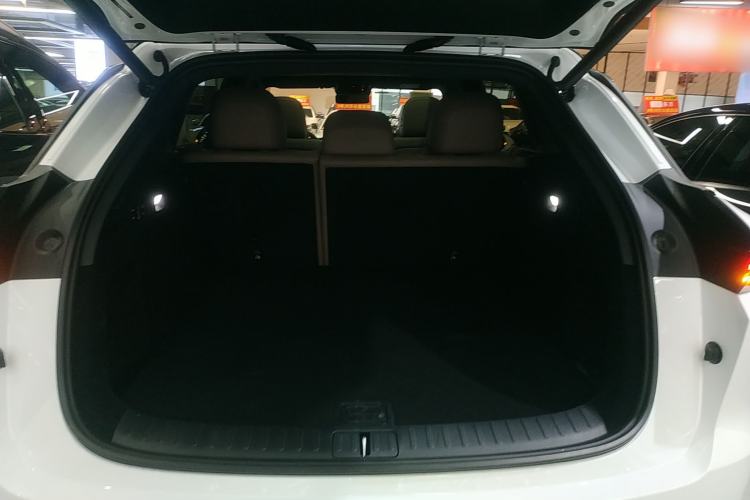 Used Li Auto Li Auto i6 2025 Model Two-Wheel-Drive Standard Type