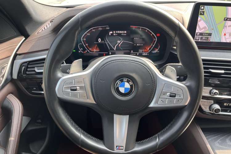 Used BMW 5 Series 2022 Second Facelift 530Li Leading Edition M Sport Package
