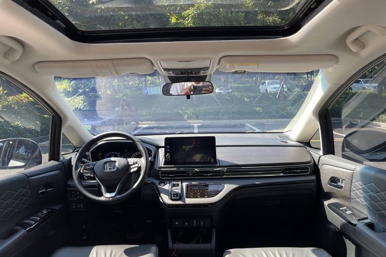 Used Honda Elysion 2024 2.0L eHEV Luxury Edition
