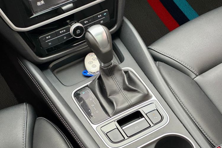 Used BYD Song MAX 2017 1.5T Automatic Smart Connect Elite 7-Seater
