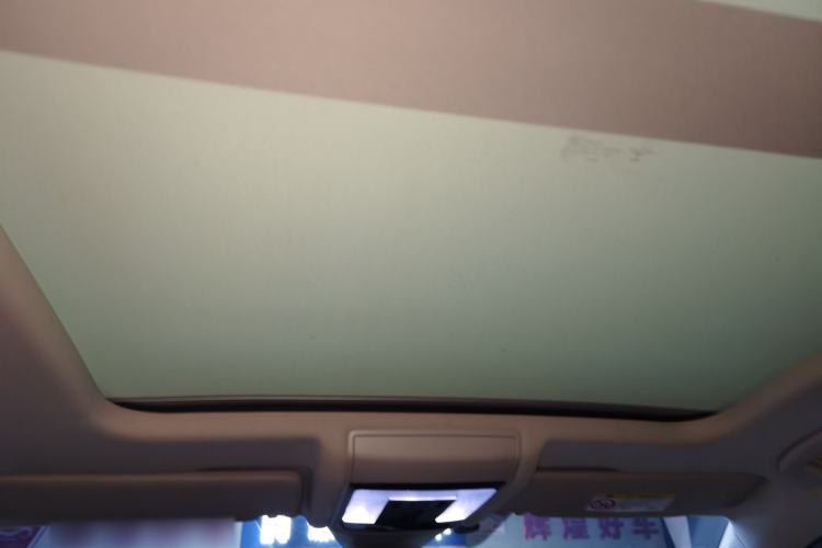 Used Volkswagen Passat 2022 330TSI Luxury Edition Custom Version
