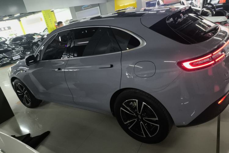 Used Hima AITO M5 2024 Extended-Range Max Rear-Wheel Drive Advanced Intelligent Driving Version
