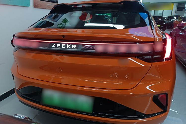 Used Zeekr 001 2025 WE Edition 100 kWh Rear-Wheel Drive
