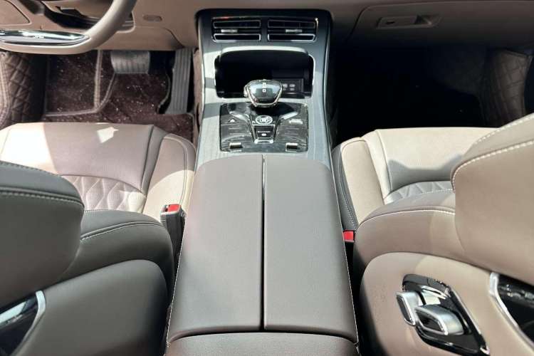 Used BYD Han 2023 DM-i Champion Edition 121KM Prestige Model
