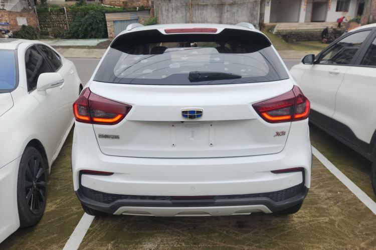 Used Geely Auto Vision X3 2019 Upgraded Model 1.5L CVT Prestige Version
