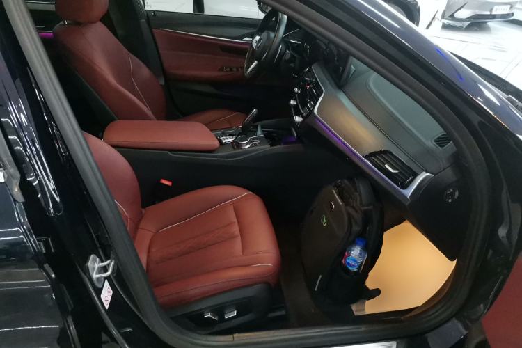 Used BMW 5 Series 2022 Second Facelift 530Li xDrive M Sport Package