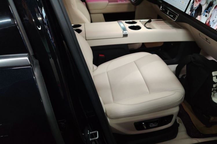 Used Li Auto L9 2024 Ultra Model
